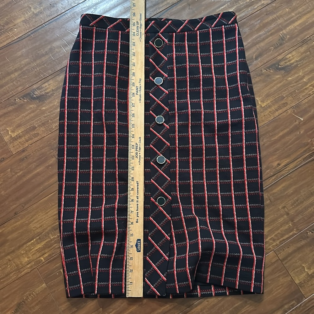 Ann Taylor Plaid Tweed Pencil Midi Skirt Black Red Button Detail Size M - Picture 10 of 10